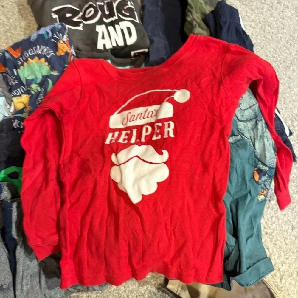 Kids Sz 5 Clothing Bundle Lot Pants Pajamas T-shirt Sweatshirt Santa Paw Patrol - Picture 8 of 12